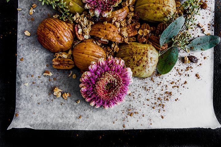 Hasselback Fall Fruit Platter with baked hasselback apples and pears with homemade maple granola. A perfect seasonal autumn fruit pickable platter.